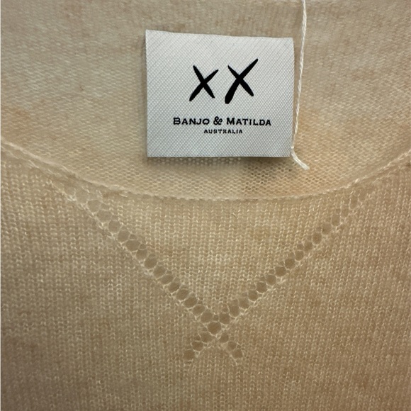 Banjo & Matilda lightweight Cashmere / Silk Sweater - Picture 3 of 5